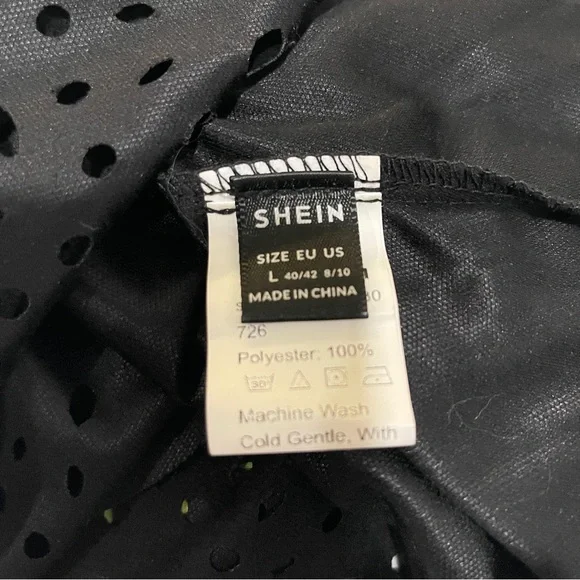 SHEIN Black Backless Sleeveless Dress - Picture 4 of 4